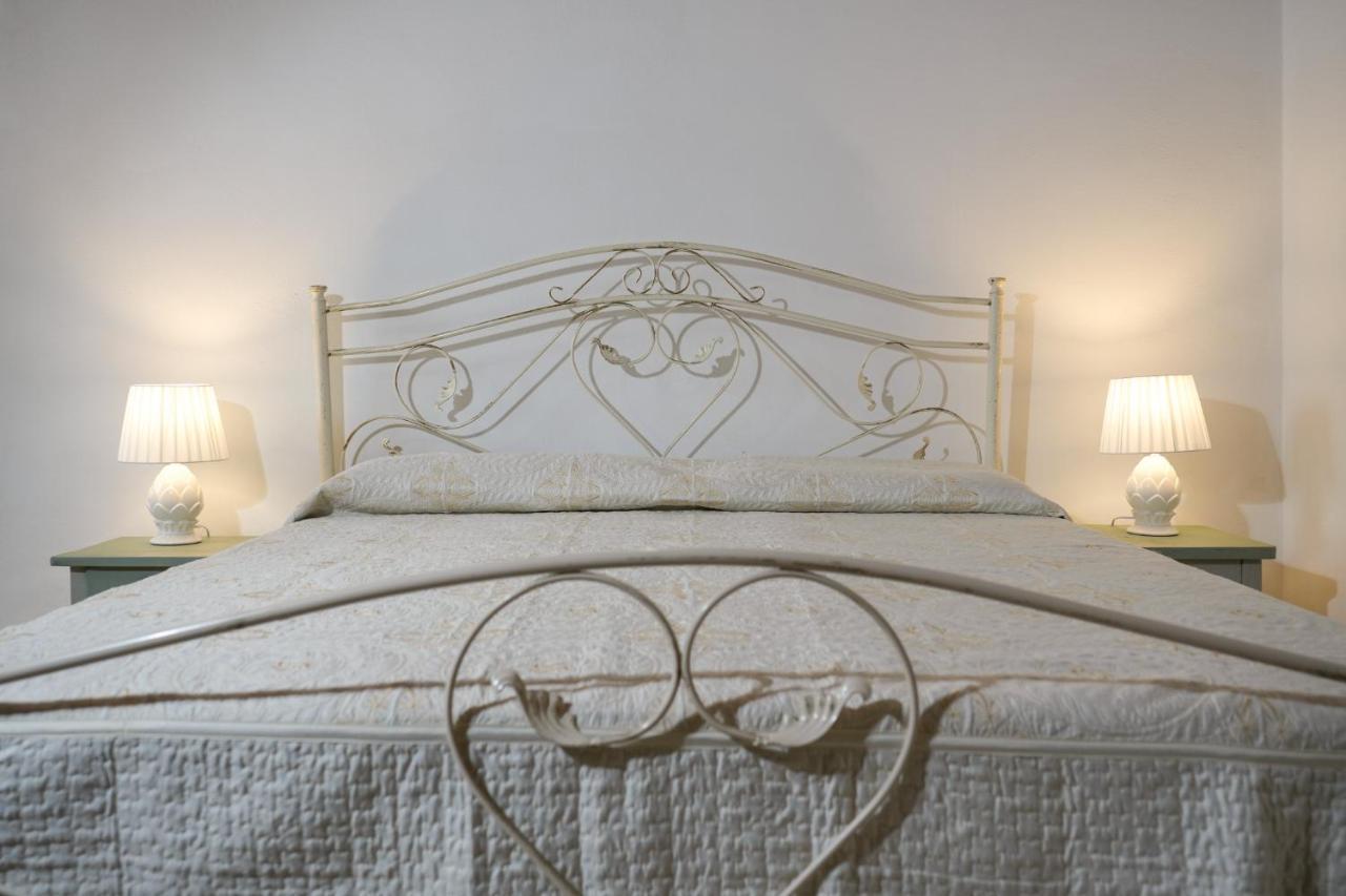 Palazzo Salvatori Hotel Soleto Luaran gambar